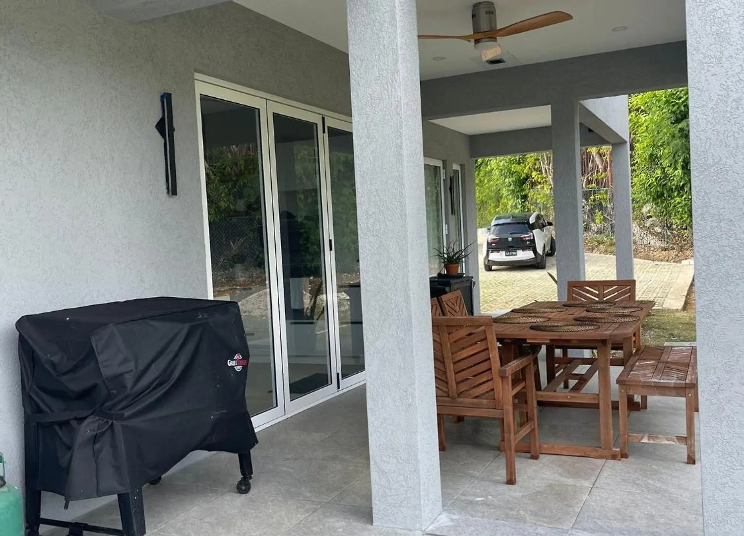 New!!!! St Silas 3-Bdrm, 3 And A Half Bath Villa Approx 8 Minutes From Pristine Beaches And Shopping Area Saint James Barbados